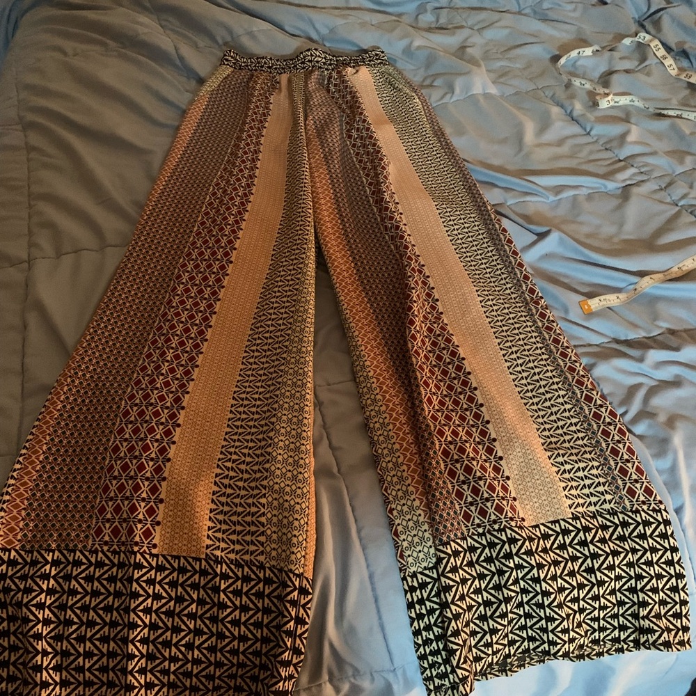 Bobeau Multicolor Geometric Print Pants